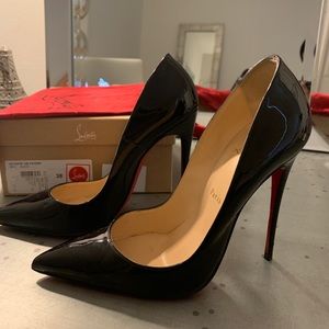 Christian Louboutin So Kate Patent Leather Pump 38